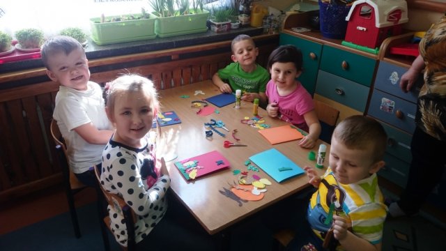 Projekt - wymiana kart wielkanocnych